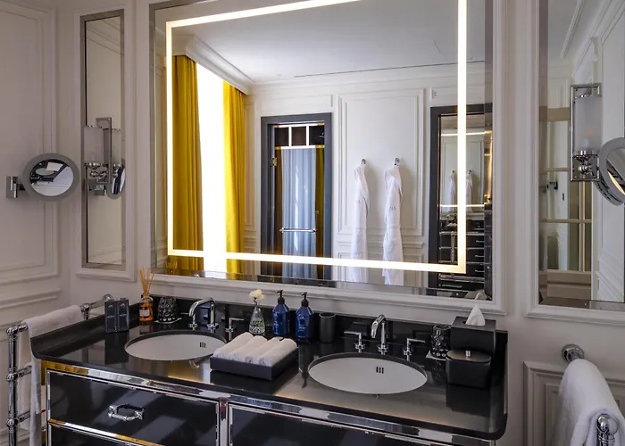 Casa Jk Place Aparthotel 5*